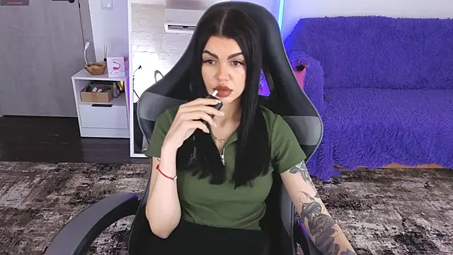 AnacondaOnn online show from April 2026 11:57:02 AM