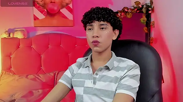 Snapshot of artemis_jones chatting on March 2026 08:57:02 PM artemis jones online show from March 2026 08:57:02 PM