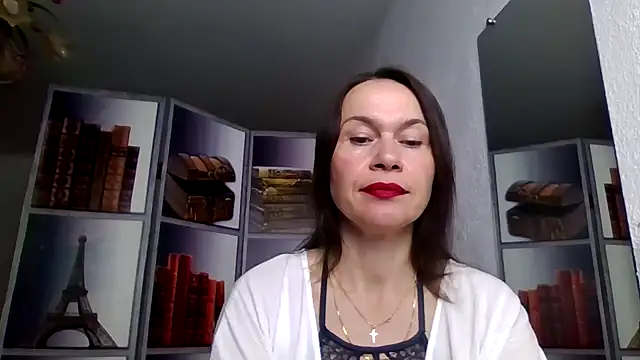 Snapshot of Selena_Moo chatting on April 2026 07:26:02 AM Selena Moo online show from April 2026 07:26:02 AM