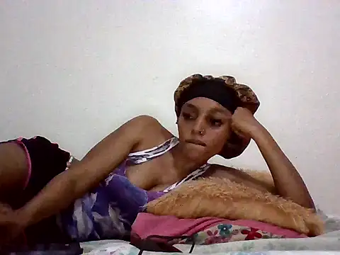 Zurii  online show from April 2026 04:14:01 PM