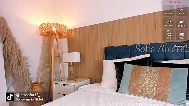 Snapshot of miss_sofyy chatting on April 2026 10:31:02 PM miss sofyy online show from April 2026 10:31:02 PM