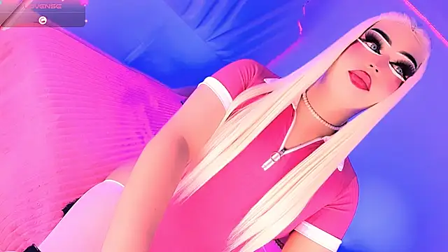 Valentina Smith1  online show from April 2026 01:41:01 PM