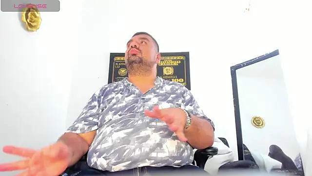 Snapshot of horus_gil chatting on April 2026 07:31:02 PM horus gil online show from April 2026 07:31:02 PM