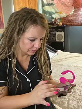 adirajade online show from April 2026 07:58:02 PM