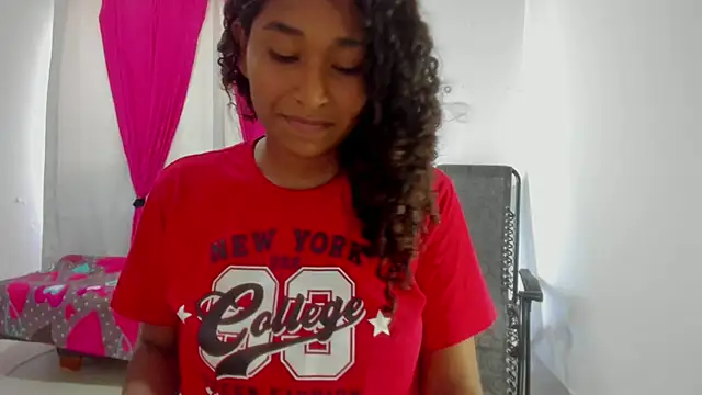 tara thonson online show from April 2026 06:45:02 PM