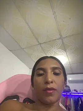 Snapshot of Blowjob-Queen_ chatting on April 2026 03:07:01 AM Blowjob-Queen online show from April 2026 03:07:01 AM