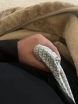 Snapshot of yassineamri chatting on April 2026 05:52:02 PM yassineamri online show from April 2026 05:52:02 PM