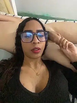 Midnightcatt online show from April 2026 10:21:02 PM