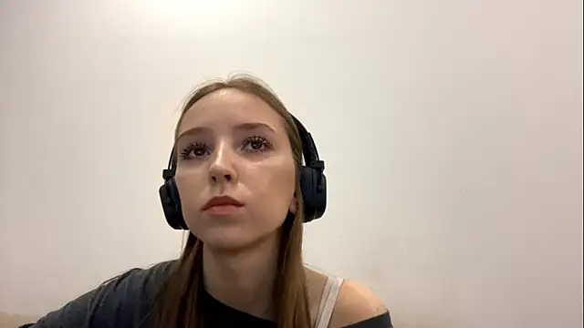 TanjaBrounson online show from March 2026 03:28:01 PM