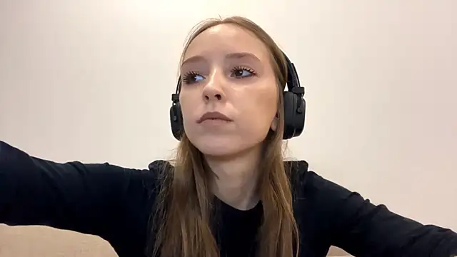 TanjaBrounson online show from March 2026 01:06:01 PM