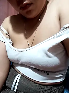 Hena   online show from April 2026 02:06:02 PM