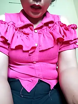 Snapshot of Hena__ chatting on June 2026 03:18:01 AM Hena online show from June 2026 03:18:01 AM