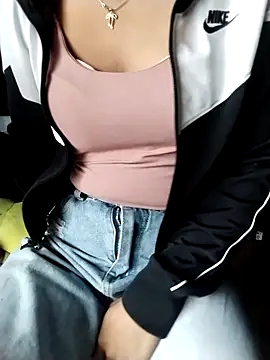 Personality-girl- online show from April 2026 01:08:01 AM