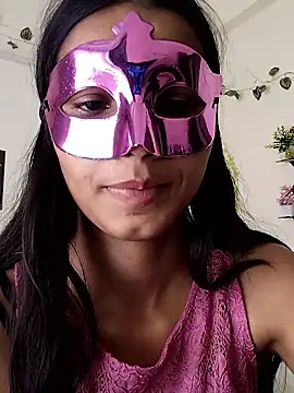 SUZI 777 online show from April 2026 11:03:02 AM