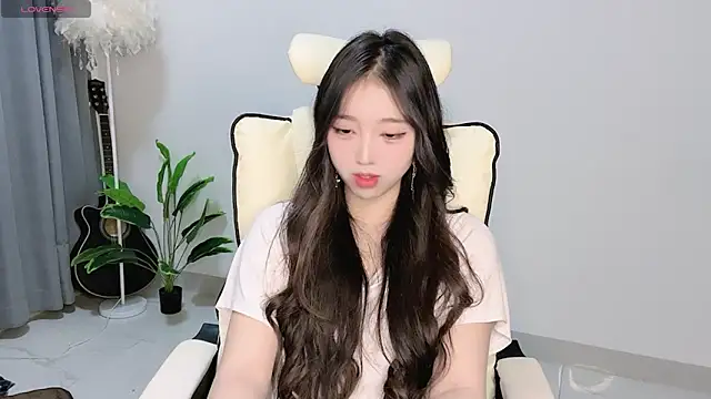 Yukiy8877 online show from March 2026 09:59:01 AM