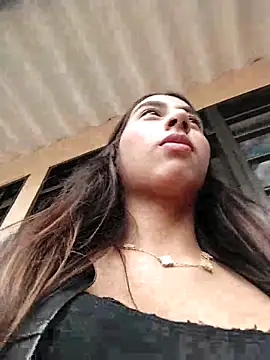 Snapshot of Sexy_sara_outdoorss chatting on April 2026 06:49:02 PM Sexy sara outdoorss online show from April 2026 06:49:02 PM