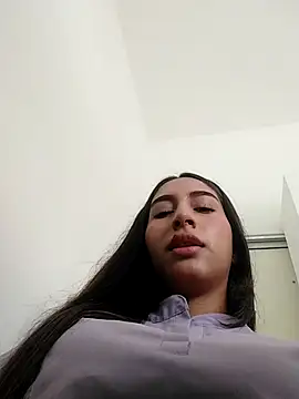 Snapshot of Sexy_sara_outdoorss chatting on April 2026 03:34:02 PM Sexy sara outdoorss online show from April 2026 03:34:02 PM