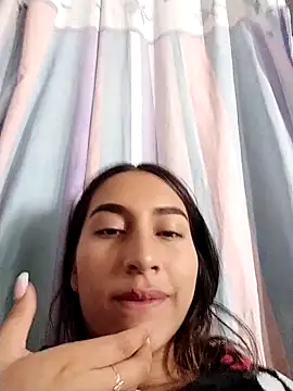 Snapshot of Sexy_sara_outdoorss chatting on April 2026 03:34:01 AM Sexy sara outdoorss online show from April 2026 03:34:01 AM