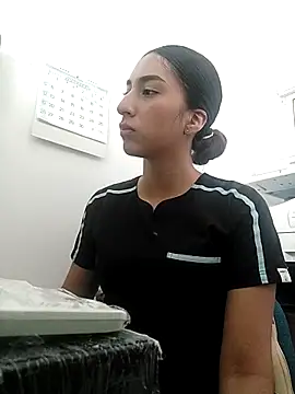 Snapshot of Sexy_sara_outdoorss chatting on April 2026 04:12:02 PM Sexy sara outdoorss online show from April 2026 04:12:02 PM