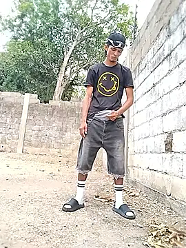 Snapshot of spittermasterpig1 chatting on April 2026 02:03:02 PM spittermasterpig1 online show from April 2026 02:03:02 PM