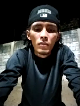 Snapshot of spittermasterpig1 chatting on April 2026 04:46:01 AM spittermasterpig1 online show from April 2026 04:46:01 AM