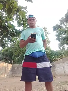 Snapshot of HOTRAINYGOLDEN chatting on March 2026 11:26:01 AM HOTRAINYGOLDEN online show from March 2026 11:26:01 AM