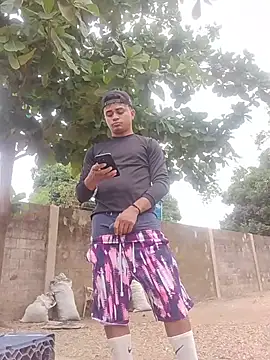 Snapshot of HOTRAINYGOLDEN chatting on March 2026 12:06:02 PM HOTRAINYGOLDEN online show from March 2026 12:06:02 PM