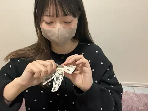 y-u-r-a-33 online show from March 2026 03:39:02 AM