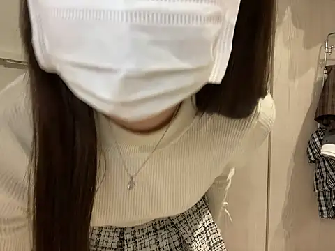 y-u-r-a-33 online show from April 2026 08:26:02 AM