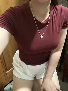 Snapshot of Zinii99 chatting on April 2026 05:58:01 PM Zinii99 online show from April 2026 05:58:01 PM