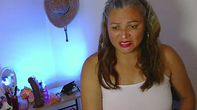 zyra vex online show from April 2026 05:07:01 PM