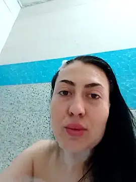 regina6125 online show from April 2026 06:52:01 AM