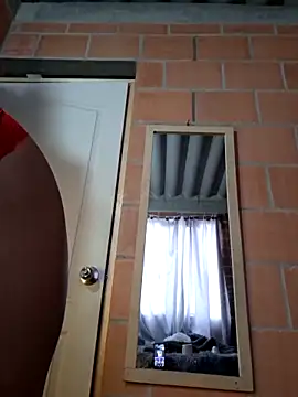 morocha231 online show from April 2026 09:48:01 PM