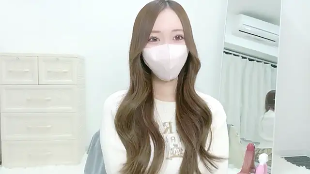 Snapshot of salachan_v chatting on April 2026 11:22:02 AM salachan v online show from April 2026 11:22:02 AM