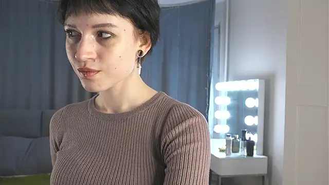 Snapshot of RubieNibbs chatting on March 2026 07:14:02 PM RubieNibbs online show from March 2026 07:14:02 PM