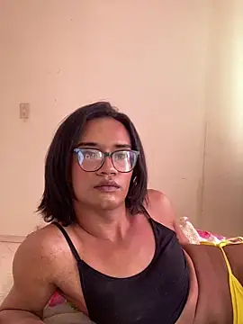 Snapshot of bri_horny chatting on March 2026 08:09:01 PM bri horny online show from March 2026 08:09:01 PM