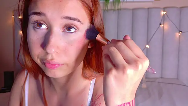 StarrMoon   online show from April 2026 03:15:01 AM