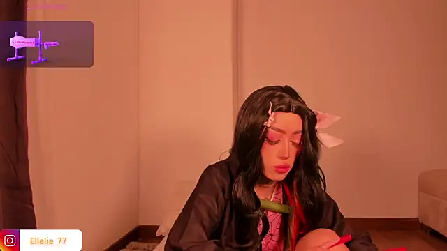 Snapshot of Ellelie_77 chatting on April 2026 02:58:01 PM Ellelie 77 online show from April 2026 02:58:01 PM