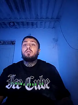 Neanea98 online show from April 2026 04:32:02 AM