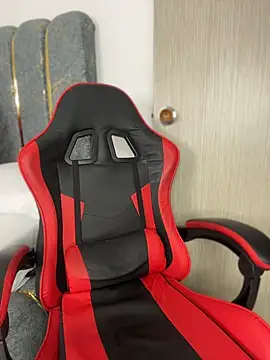 Snapshot of Angel_khouri_ chatting on June 2026 04:48:02 AM Angel khouri online show from June 2026 04:48:02 AM