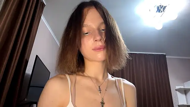 Snapshot of asunanue chatting on March 2026 10:32:01 PM asunanue online show from March 2026 10:32:01 PM