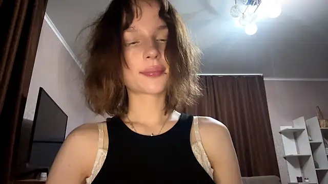 Snapshot of asunanue chatting on April 2026 11:38:02 PM asunanue online show from April 2026 11:38:02 PM