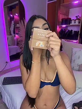 Rossie Blooms online show from April 2026 08:13:02 PM