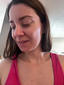 Snapshot of natashakinski chatting on April 2026 06:52:02 PM natashakinski online show from April 2026 06:52:02 PM