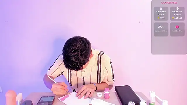 Tom Parker  online show from March 2026 09:31:02 PM