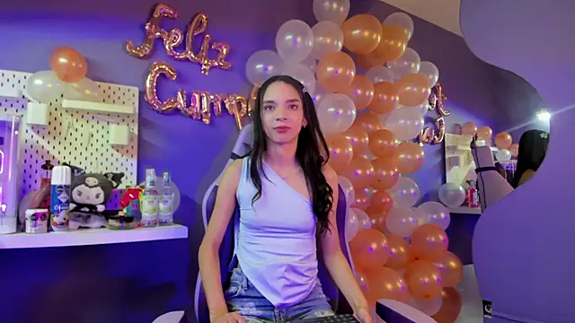 Zoe 444 online show from April 2026 04:50:02 AM