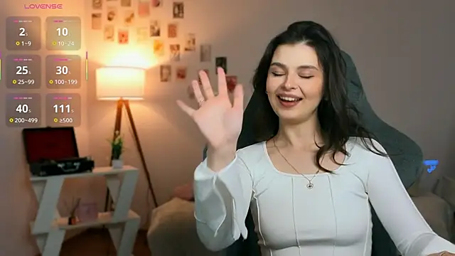 Snapshot of rebbekkakowalski chatting on April 2026 04:46:01 AM rebbekkakowalski online show from April 2026 04:46:01 AM