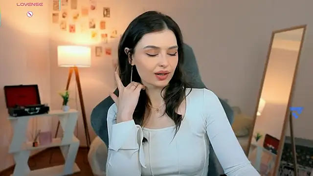 Snapshot of rebbekkakowalski chatting on April 2026 03:21:01 AM rebbekkakowalski online show from April 2026 03:21:01 AM