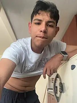juanma759 online show from July 2026 04:57:01 PM