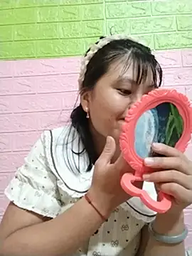 Snapshot of Dumi_009 chatting on June 2026 09:27:01 PM Dumi 009 online show from June 2026 09:27:01 PM